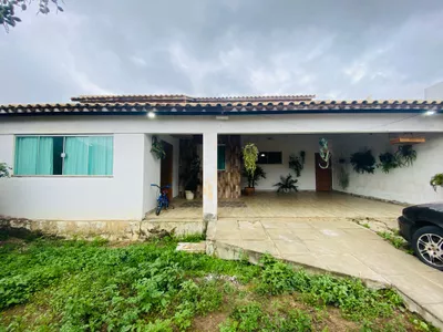 Excelente Casa de 4 quartos e garagem para 4 carros à Venda, Santa Cecília, Vitória da Conquista, - Foto 4