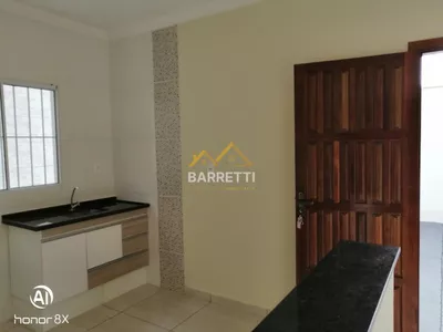 Casa à venda de 126 m², com dois quartos, um banheiro e duas vagas de garagem no bairro Sol Nascente II - Foto 3