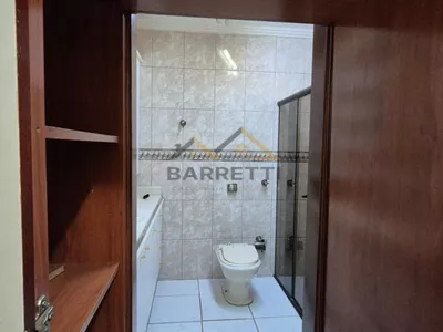 Chácara à venda com 6 dormitórios, sendo 2 suítes, 5 banheiros e 10 vagas de garagem - Foto 20