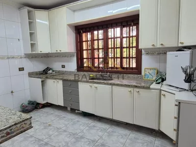 Chácara à venda com 6 dormitórios, sendo 2 suítes, 5 banheiros e 10 vagas de garagem - Foto 9