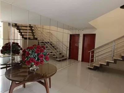 Morada Imperial da Vitória, 3 suítes + dependência completa, 3 vagas de garagens no bairro Candei - Foto 2