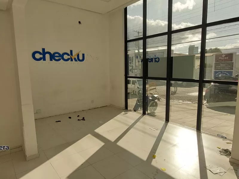 Oportunidade para Empreendedores! Prédio com 26 salas para locação, em área estratégica para o - Foto Principal