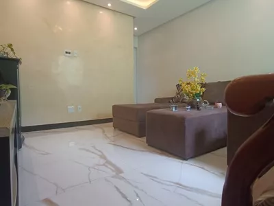 Lindo Apartamento à Venda no 1º Andar com garagem coberta no bairro Candeias, Vitória da Conquist - Foto 3