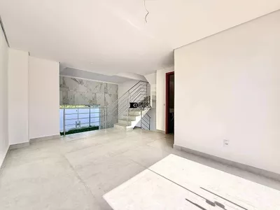 Casa Moderna com Excelente Distribuição e Quintal! - Foto 9