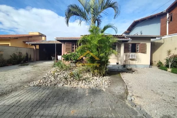 Casa a Venda na Praia dos Ingleses - Foto 1
