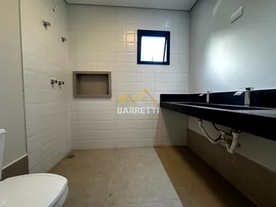 Casa à venda no Reserva das Paineiras com 233m², 3 suítes, 5 banheiros, quintal e 4 vagas de garagem - Foto 15