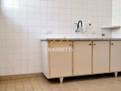 Casa à venda com 109 m², com 2 quartos, 2 banheiros e 2 vagas de garagem, localizada no bairro Nova América - Foto 2
