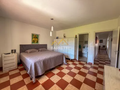 Chácara à venda no bairro Dois Córregos com 347m², 4 quartos sendo 1 suíte, área gourmet e piscina - Foto 18