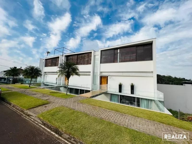 Casa para venda com 02 suítes, localizada no Bairro Parque do Som - Foto Principal