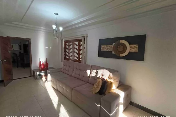 Casa com 4 quartos sendo 2 suítes, 4 salas, bastante espaço externo à venda, Ibirapuera, Vitória - Foto 5