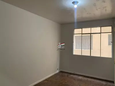 Apartamento 3 quartos no térreo na Av Iguaçu para alugar 90m² - Foto 3