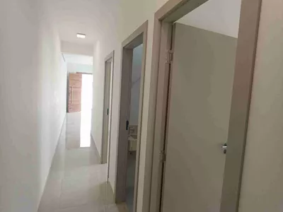 Linda casa nova de 3 quartos sendo 1 suíte, garagem para 2 carros, acabamento de primeira à Venda - Foto 17