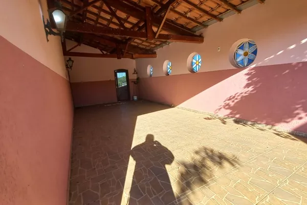 Casa à venda na Vila Fátima, com 422 m², 5 quartos (sendo 2 suítes) e 4 vagas de garagem - Foto 6