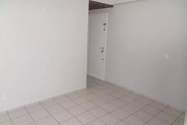 Apartamento 01 dormitório com garagem na Trindade, reformado - Foto 4