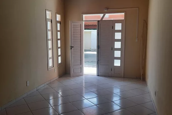 Casa à Venda Bairro Santa Teresa em Brumado-Ba - Foto 2