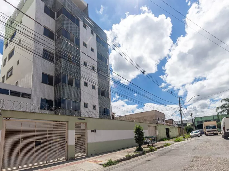 Apartamento 2 Quartos com Suíte de 67 m² — Arvoredo, Contagem - Foto Principal