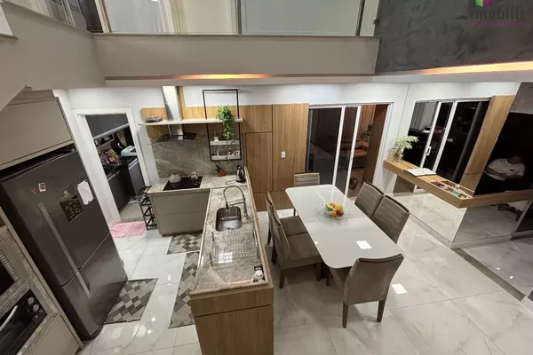 Casa  com Piscina  no Bairro Aeroporto - Foto 4