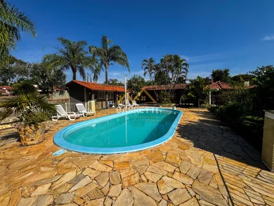 Casa disponível para venda e locação no Colinas do Piracicaba, com 298 m² de área construída. Possui 3 quartos, sendo 1 suíte, piscina, chalé e 6 vagas de garagem - Foto 34