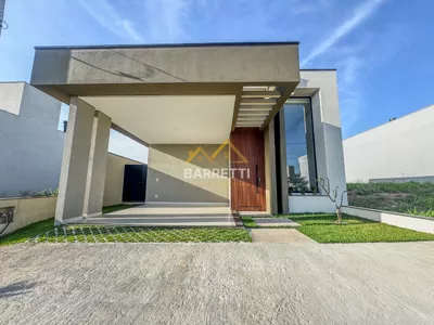 Casa à venda no Residencial Canadá com 152 m², 3 quartos (2 suítes), piscina e 2 vagas de garagem - Foto 2