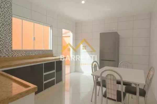 Casa à venda de 172,50m² com 3 quartos, 2 banheiros, piscina e 2 vagas de garagem no bairro Santa Rosa Ipês - Foto 5