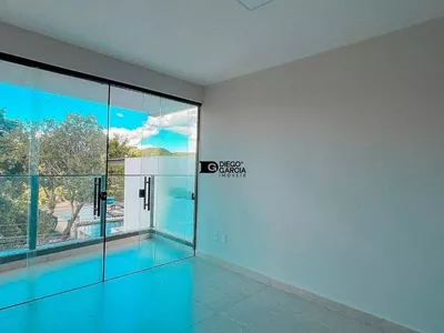 Sofisticação, Conforto e Exclusividade no Bairro Planalto! Casa Geminada com 4 Vagas e Área - Foto 6