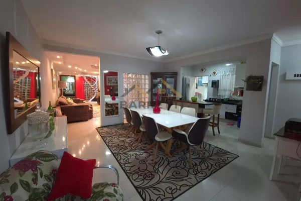 Casa à venda no bairro Serra Verde, com 280 m², 3 suítes, 4 banheiros e 3 vagas de garagem - Foto 2