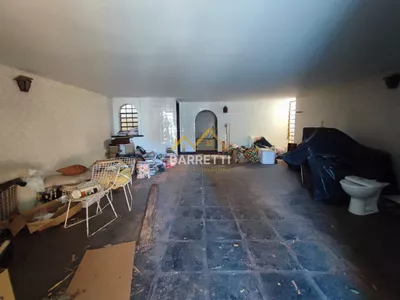 Casa para locação com 1.212 m², contendo quatro quartos, três salas, quatro banheiros e quatro vagas de garagem - Foto 50