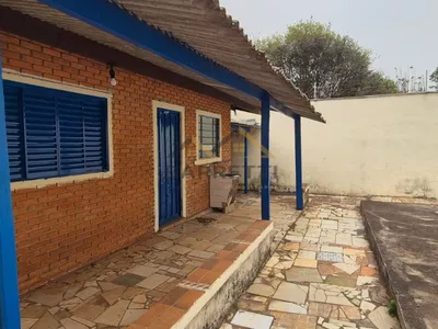Chácara à venda com 6 dormitórios, sendo 2 suítes, 5 banheiros e 10 vagas de garagem - Foto 58