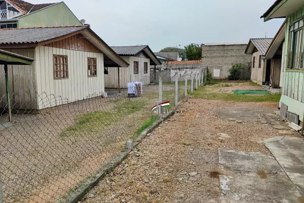 Terreno ZR4 para venda no Capão Raso com 420m² - Foto 5