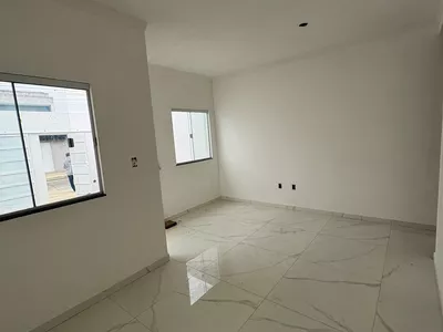 Casa de 2 quartos sendo 1 suíte com garagem para dois carros e quintal - Foto 12