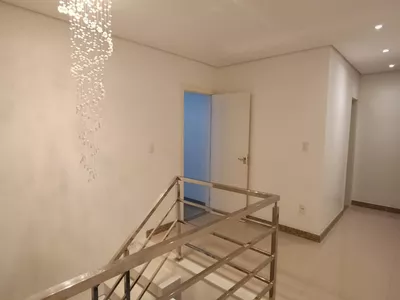 Casa com 5 quartos sendo 3 suítes, área gourmet com jacuzzi, piscina aquecida, em Bairro Boa Vista - Foto 14