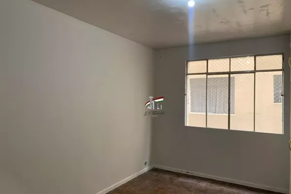 Apartamento 3 quartos no térreo na Av Iguaçu para alugar 90m² - Foto 3