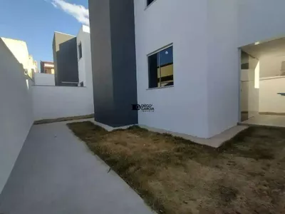 Casa Duplex com Entrada Individual e Quintal Privativo em Localização Estratégica - Foto 3