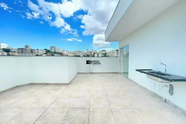 Cobertura Exclusiva com Elevador e Acabamento Sofisticado em Localização Privilegiada! - Foto 3