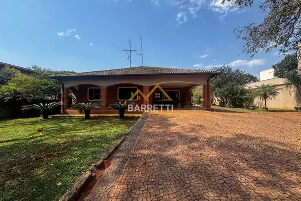 Chácara à venda no bairro Santa Rita, com 307 m² de área construída, 4 quartos, piscina, área gourmet e 4 vagas de garagem - Foto 2