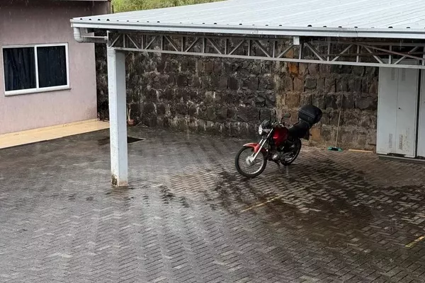 Casa para venda, na Rua Caetano Munhoz da Rocha, Menino Deus, Pato Branco-pr - Foto 3