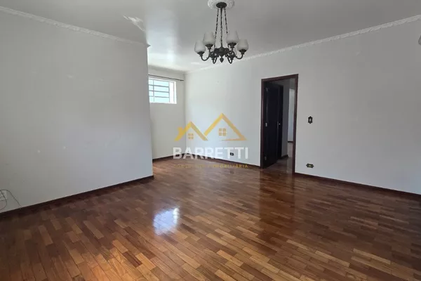 Casa Sobrado à Venda com 3 Quartos, 1 Suíte, 2 Vagas, no Bairro Alto em Piracicaba/SP - Foto 2