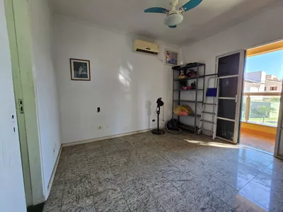 Sobrado à venda de 282m² com 4 quartos suítes, 6 banheiros, piscina e 6 vagas de garagem no condomínio Terras de Piracicaba IV - Foto 38