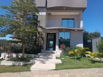 Casa de 2 pavimentos com 4 quartos sendo 3 suítes + dependência + espaço gourmet em condomínio f - Foto 4