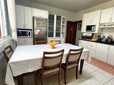 Ampla Casa para venda, Localizada no Bairro  La Salle, na cidade de Pato Branco-PR - Foto 19
