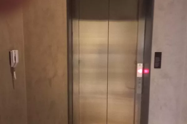 Apartamento no condomínio Artisan, com 2 suites, seme mobiliada. - Foto 2