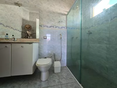 Sobrado à venda de 282m² com 4 quartos suítes, 6 banheiros, piscina e 6 vagas de garagem no condomínio Terras de Piracicaba IV - Foto 41