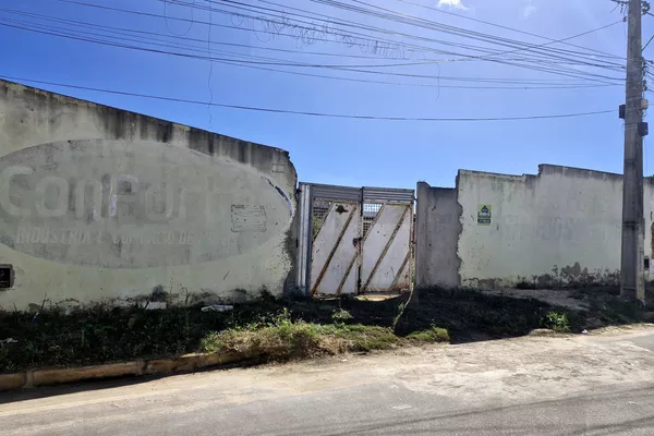 Terreno de 432m² à 100 metros da Juracy Magalhães e Próximo a J. Bruno Mat. Construção, Felíc - Foto 1