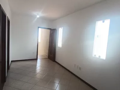 Apartamento de 2 quartos semi mobiliado para alugar, com internet e iptu inclusos, no Alto Maron Vit - Foto 8