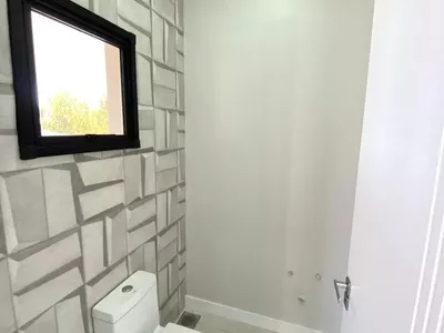 Casa para venda, com 01 suíte + 02 demi-suítes, localizada no Bairro Fraron de Pato Branco-PR - Foto 5