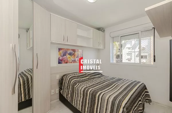 Apartamento 2 dormitórios a venda no Bairro Camaquã em Porto Alegre