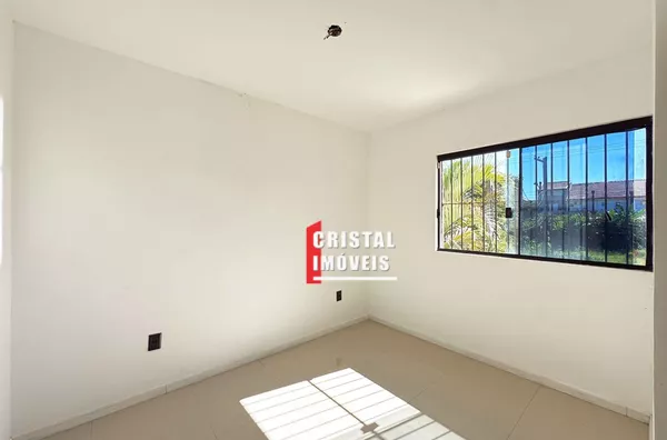 Casa 3 dormitórios a venda no Bairro Guarujá em Porto Alegre