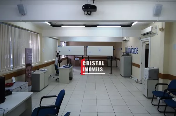 CHGJM 282 Edifício Comercial