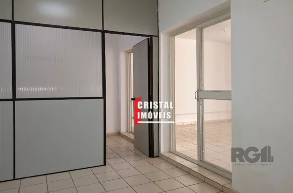 AER 375 Pavilhão HM737