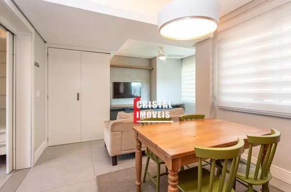 Cobertura 4 dormitórios a venda no Bairro Petrópolis em Porto Alegre